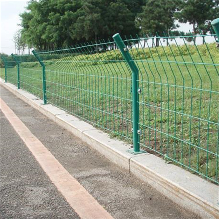 公路圍網(wǎng)案例展示圖片2 公路圍網(wǎng)案例展示圖片2